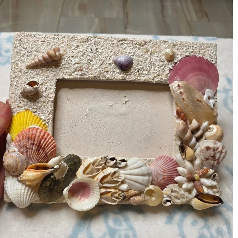 Vintage Seashell Picture Frame Coastal Beach Decor‎ Handcrafted Shell Art 5x3.5